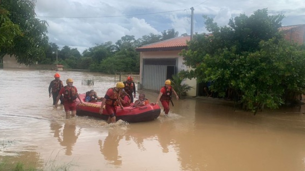Chuvas: Monte Mor recebe doações para famílias desalojadas 2