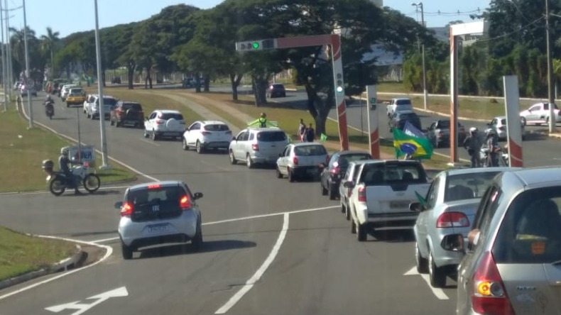 Carreata pelo voto impresso percorre trechos de Americana 1