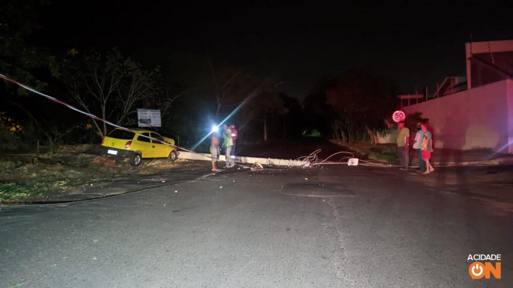 Acidente aconteceu na noite desta quinta-feira (09) na Vila do Servidor (Foto: Colaboração)