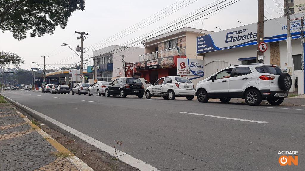 Com medo de desabastecimento, postos de combustíveis registram fila de veículos 7 5f742a5c d61d 4250 9a2d 8a303ac60b22