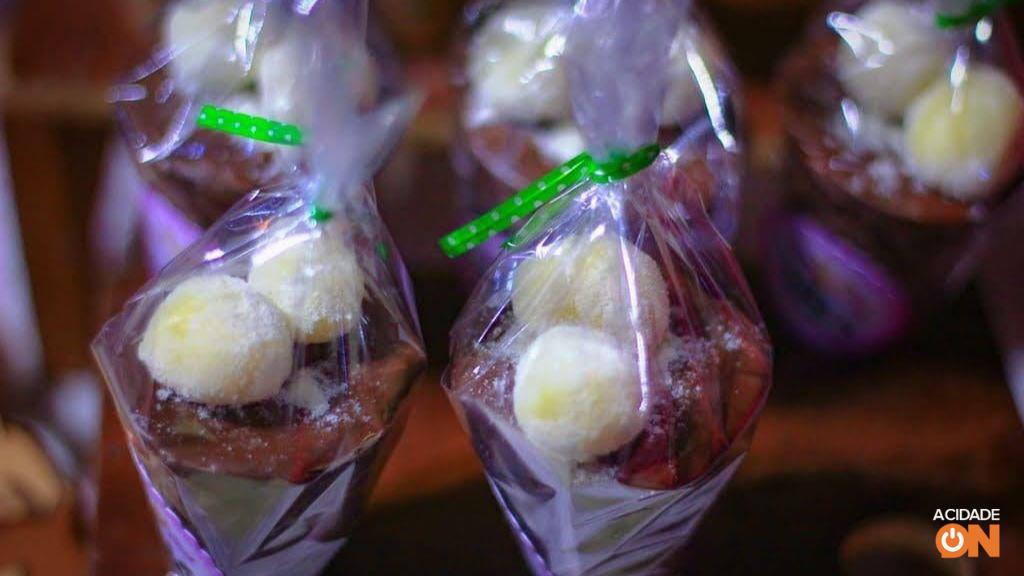 Na feira é possível encontrar diversos produtos de alimentação e artesanato (Foto: Caio Salgado) 3/5
Na feira é possível encontrar diversos produtos de  alimentação e artesanato (Fotos: Caio Salgado)